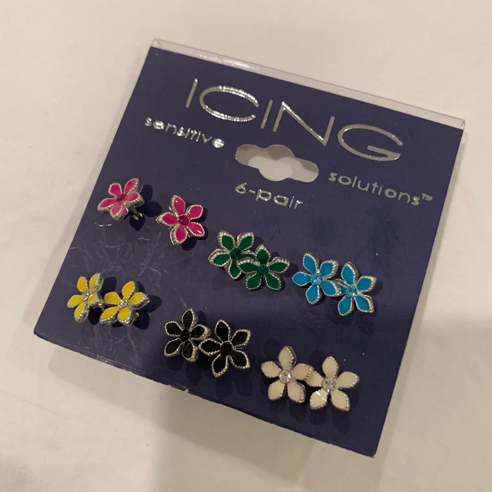 Icing - 6 pairs of Earrings